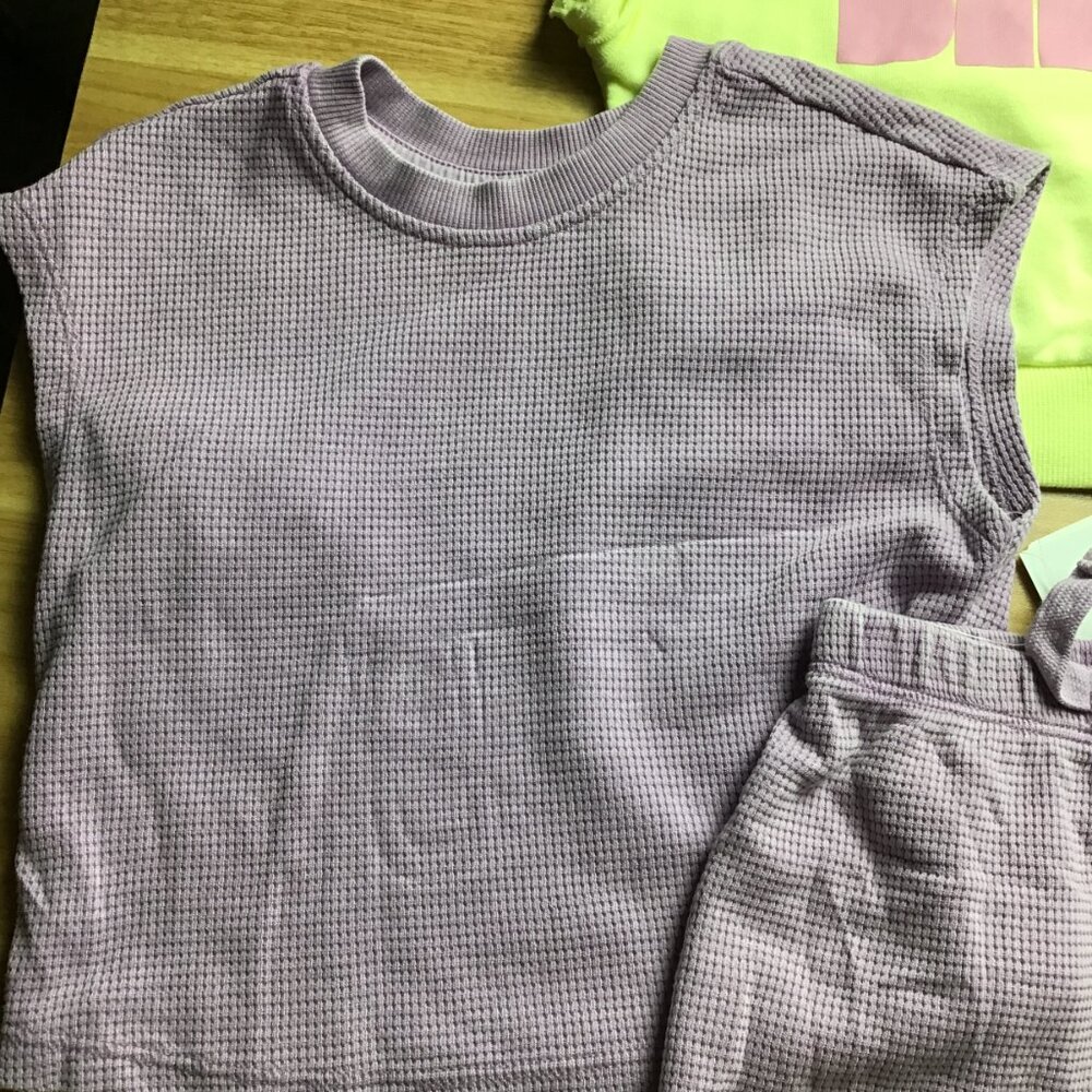 Grayson Mini 4 Piece matching Set Girl Top & short Size 12-18 Months Bundle Deal - Picture 6 of 10